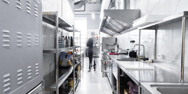 Limpiezas de Conductos de Extracción y Ventilación Sant Andreu · Cocina de Caterings