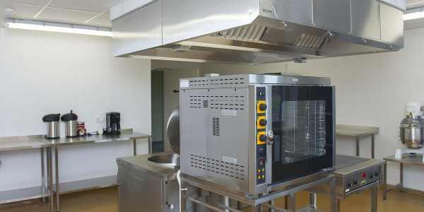 Limpiezas de Conductos de Extracción y Ventilación Sarrià-Sant Gervasi · Cocina de Hospitales