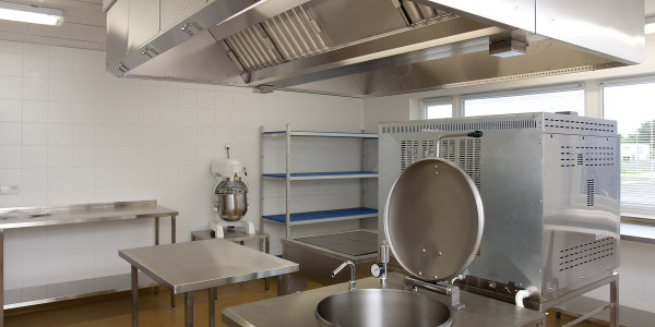Limpiezas Campanas Extractoras de Cocinas Eixample · Cocina de Clínicas